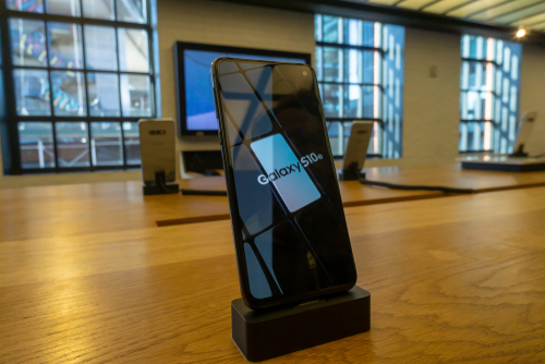 Samsung, una funzione blockchain nel Galaxy S10