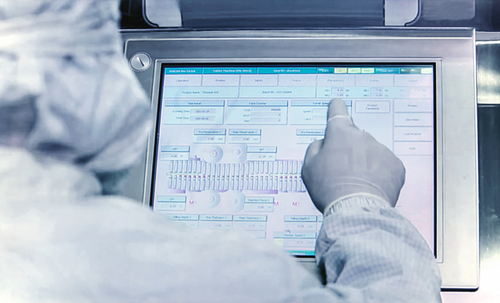 Blockchain, tutti i benefici per il settore farmaceutico