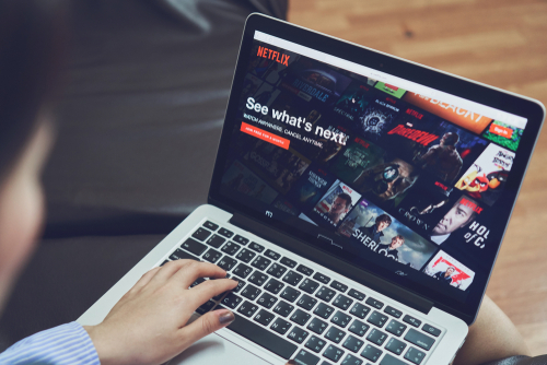 Ora puoi usare le criptovalute per acquistare su AirBnB e Netflix